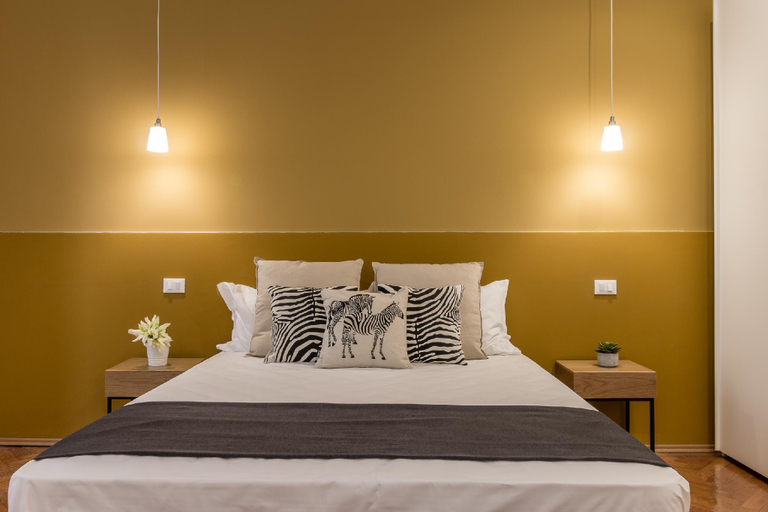 Bedroom 1, Elegante appartamento vicino alla stazione - Gold, Trieste