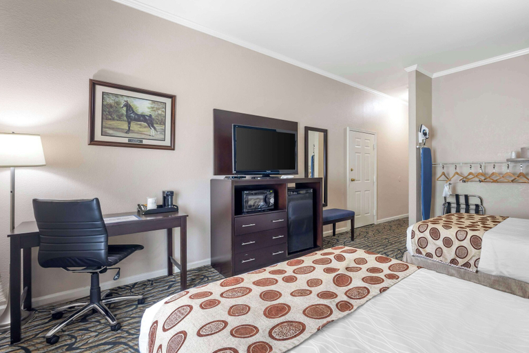 Bedroom 3, Best Western Spring Hill Inn & Suites, Maury