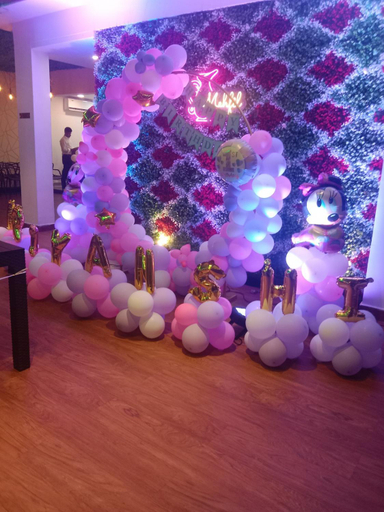 Food & Drinks 4, Empire Regency, Kamrup Metropolitan