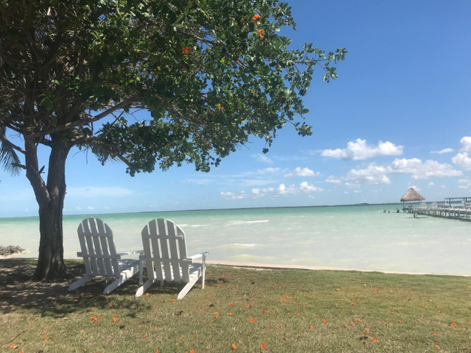 Others 5, Tilt-Ta-Dock Resort Belize