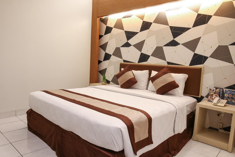 Bedroom 30
