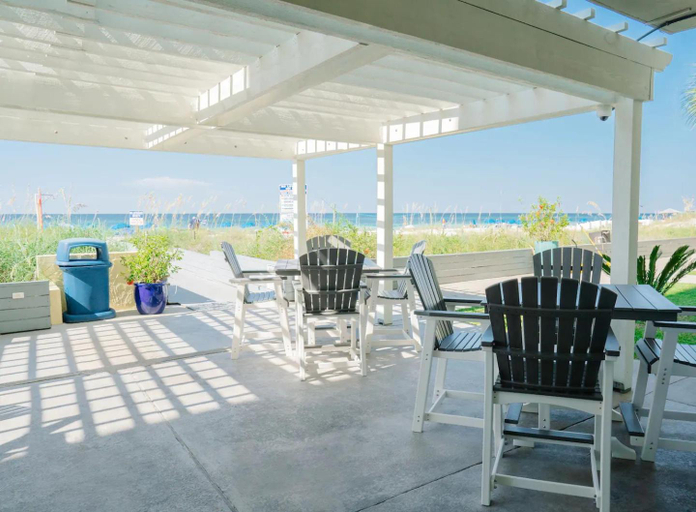 Others 5, Sandy Bottoms Beachfront Studio On The Sand, Bay