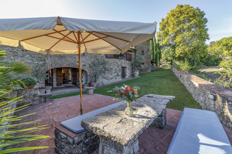Room 2, Casale Al Sole Tra Le Vecchie Vigne 10, Siena