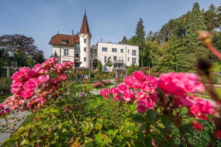 Exterior & Views 1, Hotel Garni Villa Rosengarten, Bodenseekreis