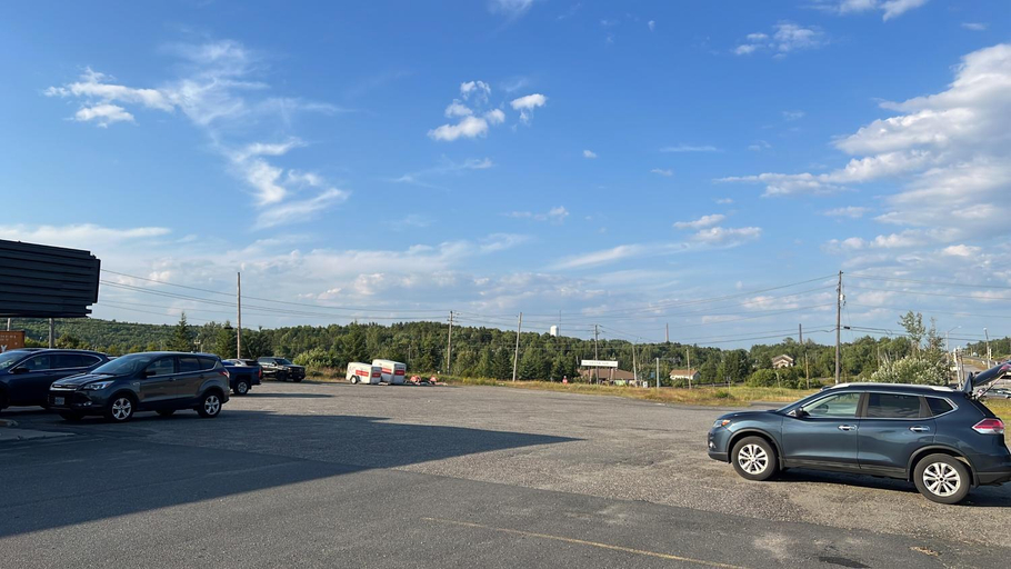 Others 5, Lively Inn and Suites, Greater Sudbury