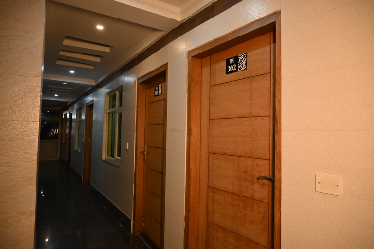 Public Area 3, Hotel DH, Kangra