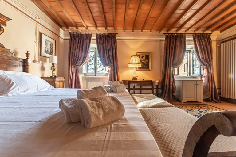 Bedroom 4, Palazzo Nobile di San Donato, Siena