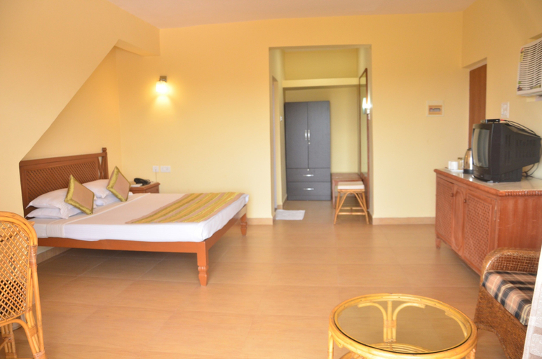 Bedroom 3, Indismart Woodbourne Resort, South Goa
