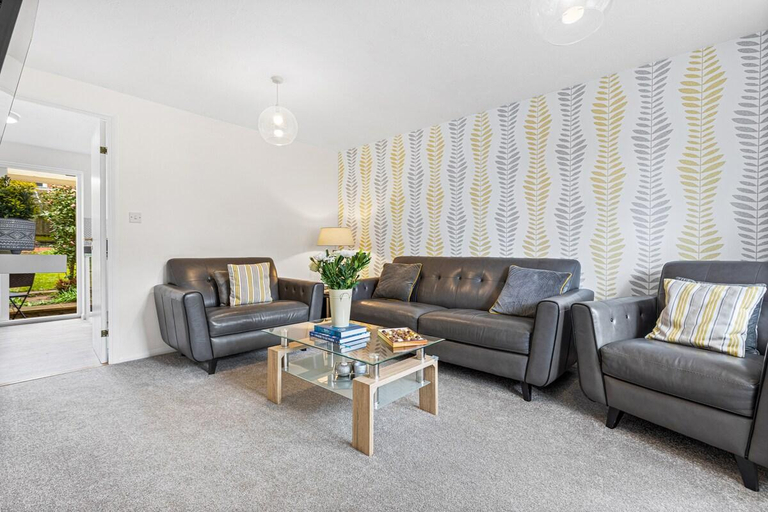 Others 4, Silver Stag Properties, 3 BR Home w Garden, Leicestershire