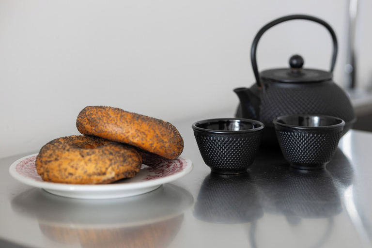 Food & Drinks, Bright Apartment for 4 by Renters, Warsaw