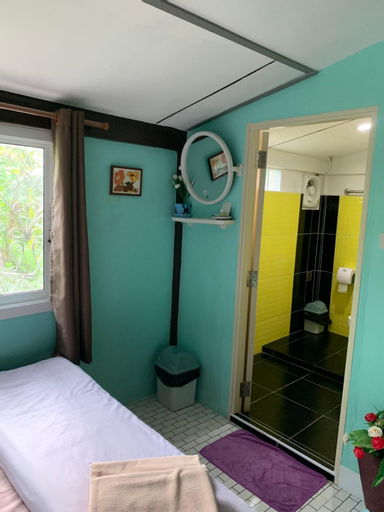 Bedroom 14