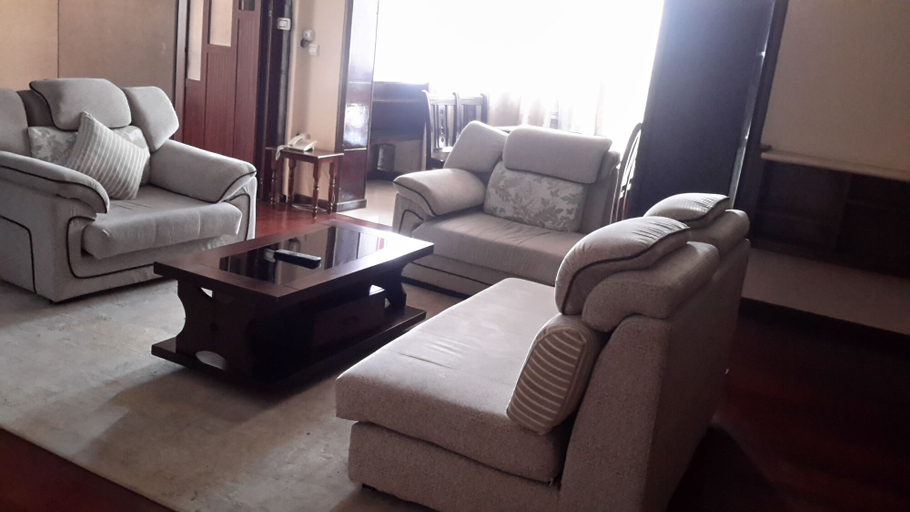 Others 4, Yegna Guest House, Addis Abeba