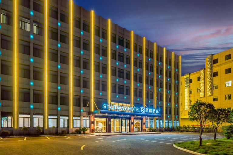 Exterior & Views 1, Starway Hotel Nanjing Guli Yinxinghu Avenue, Nanjing