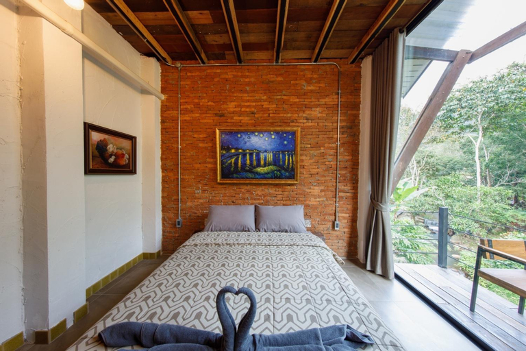 Bedroom 14