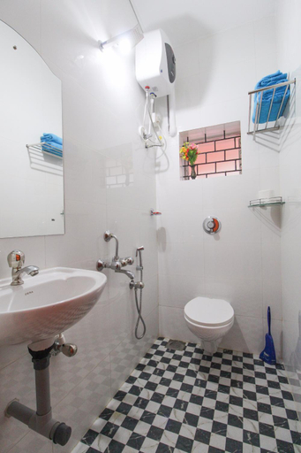Bathroom 3, Hilia's Retreat, South Goa