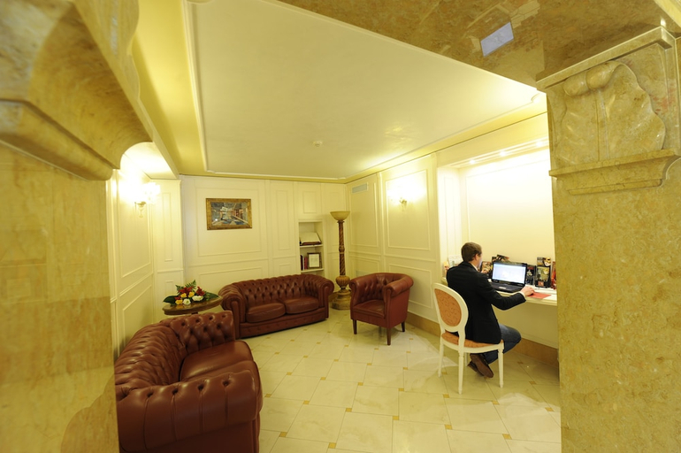 Others 4, Villa Rosa, Venezia