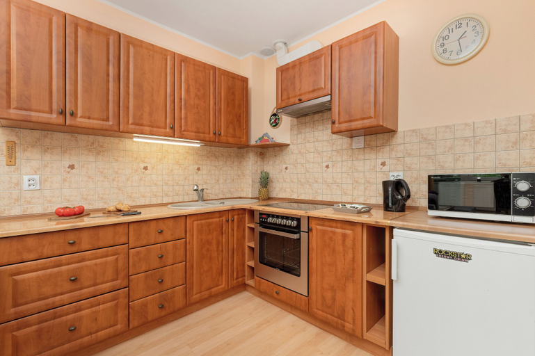 Others 5, Apartment with Parking by Renters, Gdańsk City