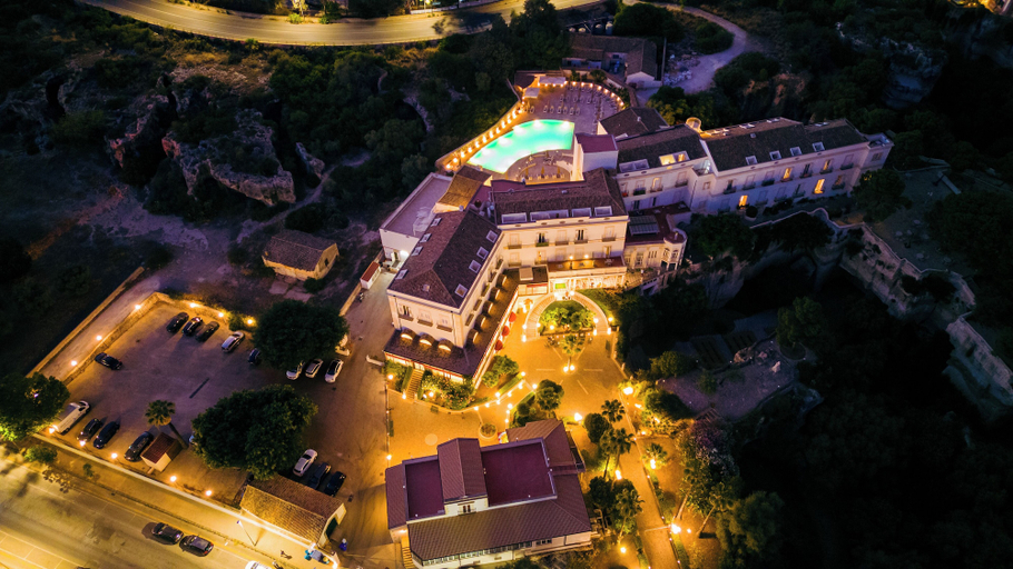 Exterior & Views 2, Grand Hotel Villa Politi, Syracuse