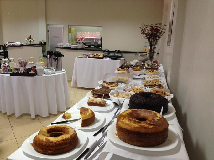 Food & Drinks 4, Hotel Notre Dame, Barreiras