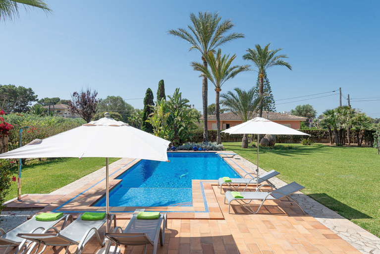 Sport & Beauty 1, Mulholland Villa, Baleares