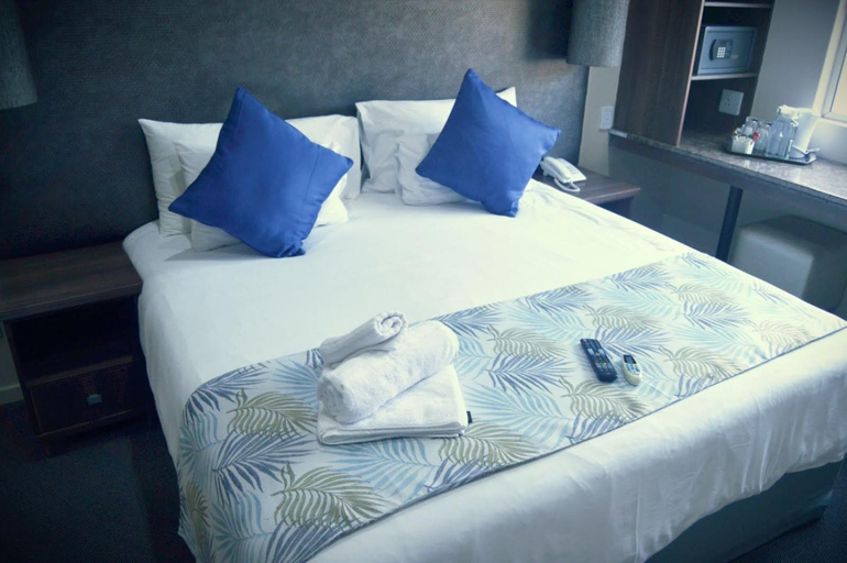 Bedroom 2, Essenwood Park Hotel, eThekwini