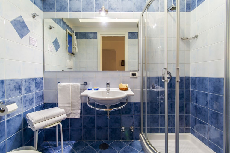 Bathroom 3, Cosmomare Hotel Sorrento, Napoli