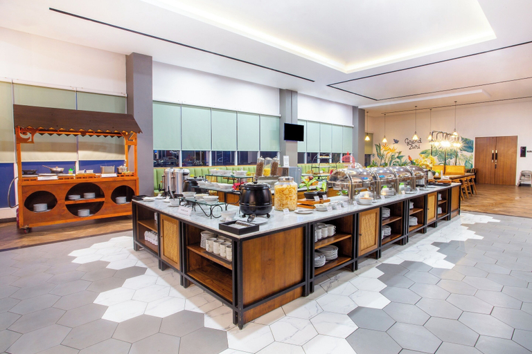 Food & Drinks 4, Grand Zuri Ketapang, Ketapang