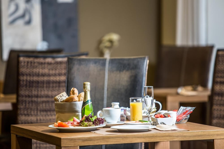 Food & Drinks 4, Hotel De l'Abbaye / AM Klouschter, Remich