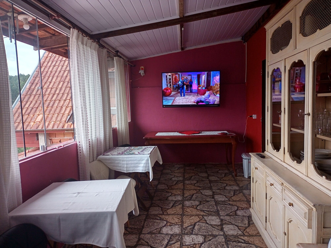 Others 4, Casa da Dine, Campo Limpo Paulista