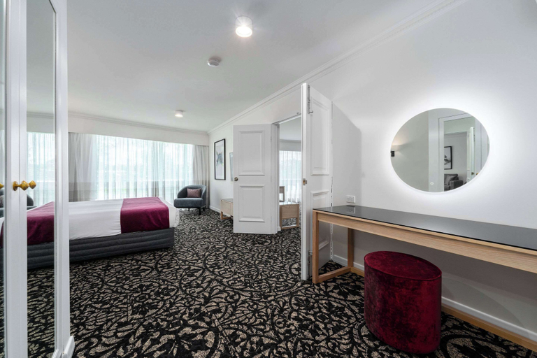 Bedroom 3, Quality Hotel Parklake Shepparton, Shepparton