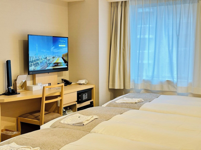 Bedroom 12