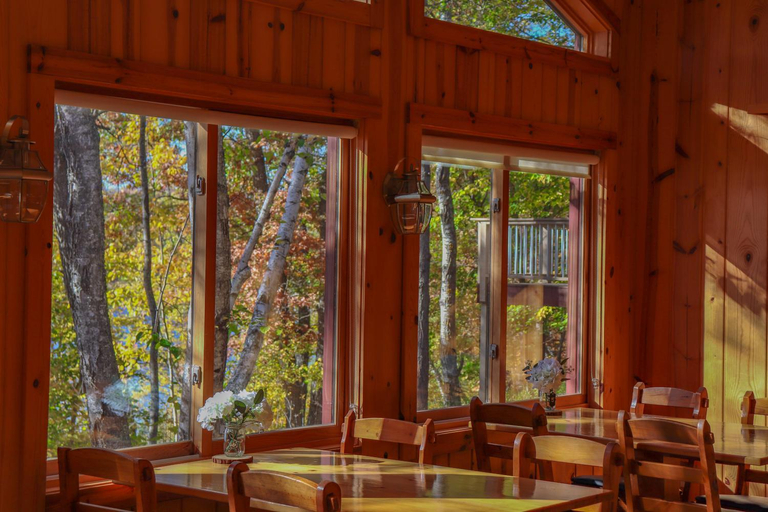Food & Drinks, Lost Lake Lodge, Cass