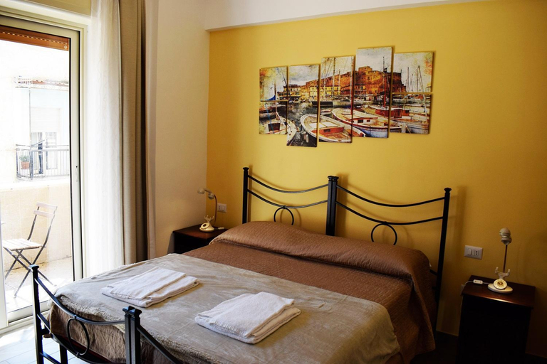 Bedroom 2, Neapolis Pie, stanza MARE, Napoli