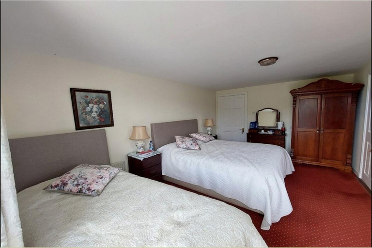 Bedroom, Tara Farm
