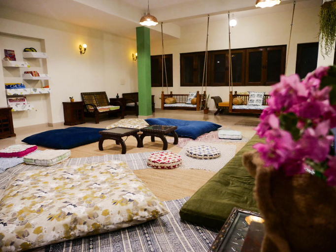 Bedroom 4, Horn Ok Please Hostel Jaipur, Jaipur