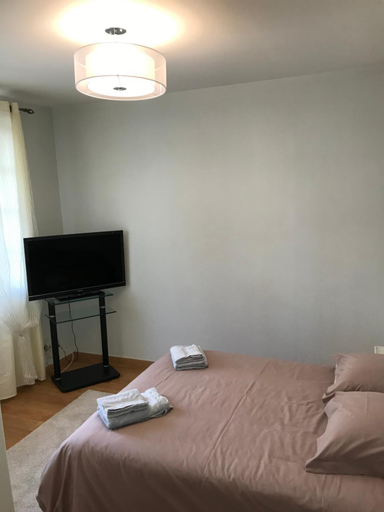 Others 5, LE ROYAL, a high standard flat in sweet Deauville, Calvados