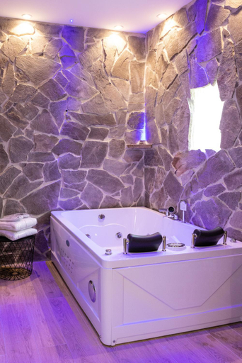 Others 4, Lovely Rooms - Guest House Suites, Bari