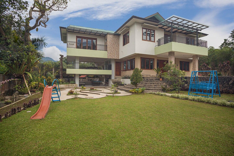 The Samola Villa, Mountain view, 5 bedrooms Villa, Bogor