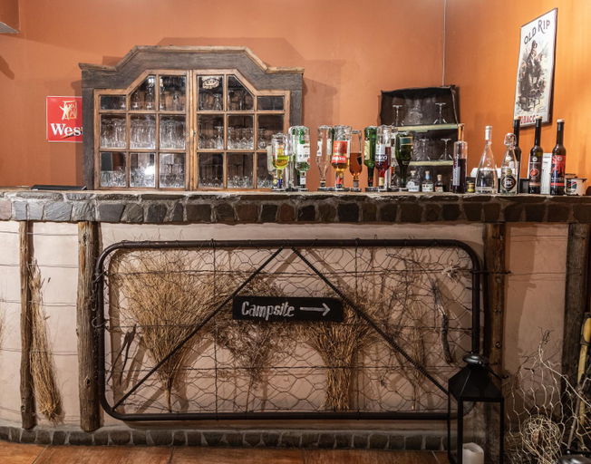 Food & Drinks 3, Teufelskrallen Lodge, Rehoboth Rural