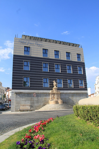Exterior & Views 1, Hotel Jose Regio, Portalegre