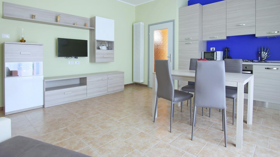 Others 5, Italianway - Casasco 79, Como