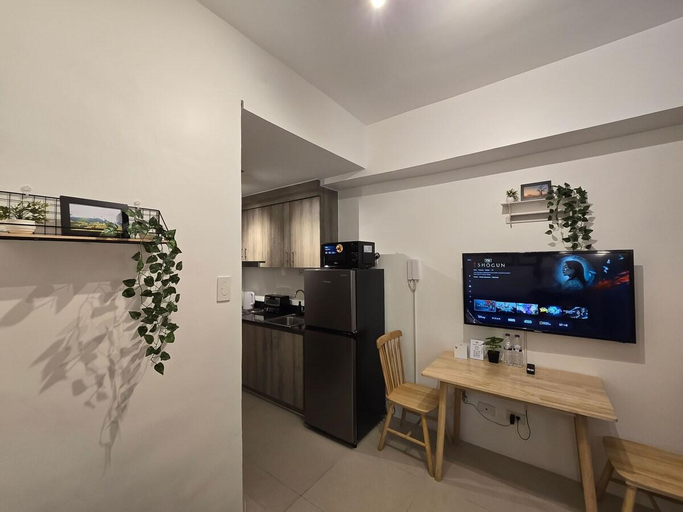 Others 5, Condotel 1BR Unit w/ Balcony FAME Residences #FM14, Mandaluyong