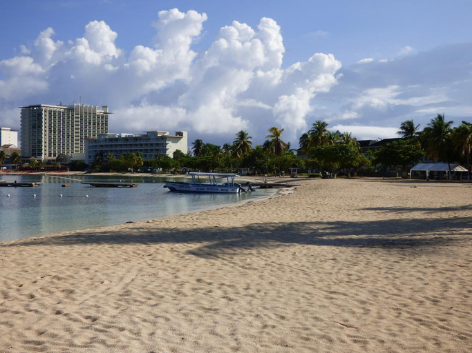 Others 2, Sandcastles Beach Resort