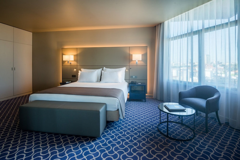 Bedroom 2, HOTEL DOM HENRIQUE – DOWNTOWN, Porto