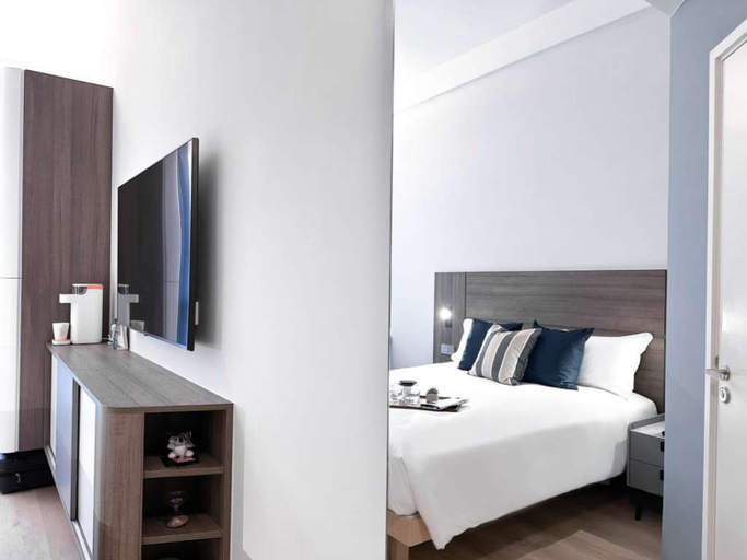 Bedroom 3, ibis Hong Kong Central & Sheung Wan, Hong Kong Island