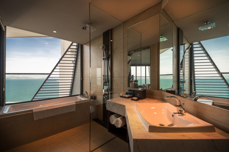 Bathroom 5, Boton Blue Hotel & Spa, Nha Trang