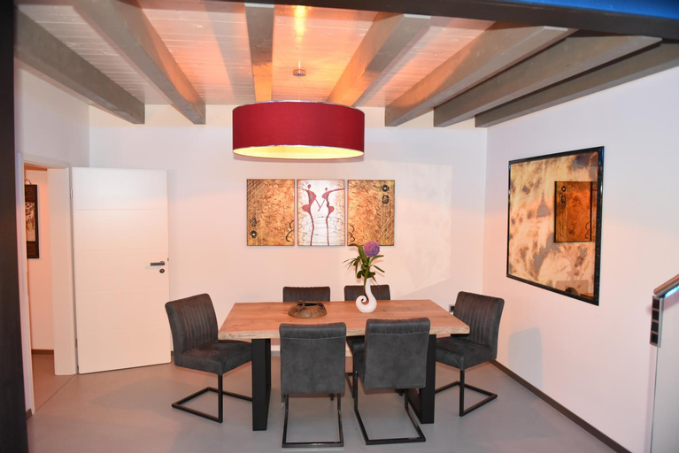 Dining Room 14