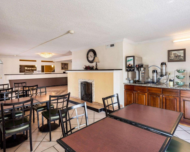 Food & Drinks 4, Sunrise Inn & Suites New Orleans, Orleans