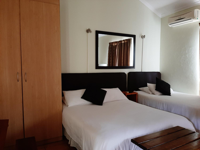 Others 3, Zebra Guesthouse, Waterberg