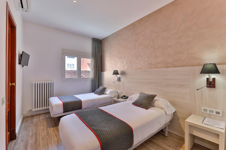 Bedroom, Hostal Soler, Barcelona